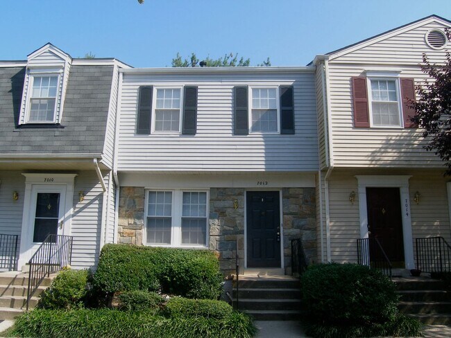Photo - Beautiful 3BR Townhouse in Rockville/Derwood for early June Move-In!