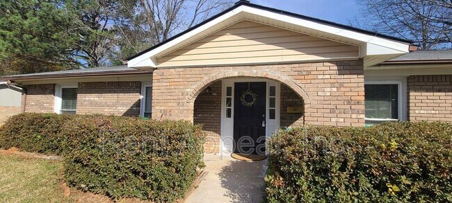 Foto del edificio - 813 Sheppard Way