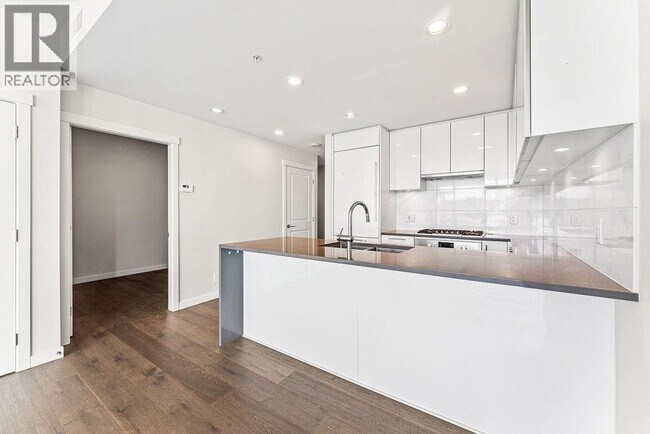 Photo du bâtiment - 3487 Binning Rd