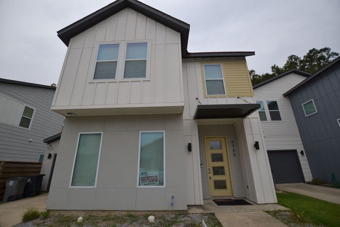 Foto principal - 6966 Kodiak Dr