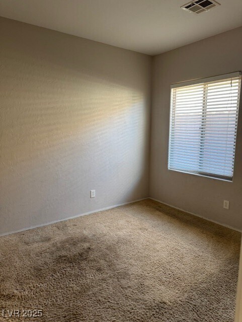 Foto del edificio - 2544 Rue Colmar Dr