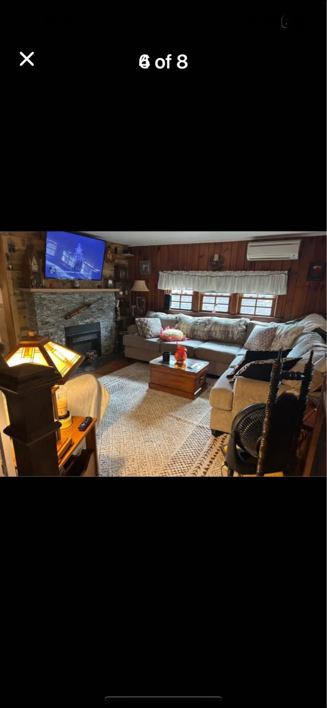 Photo - 6 Woodside St House