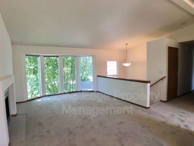 Foto del edificio - 5617 104th Pl NE