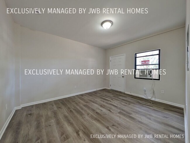 Foto del edificio - 1204 Glencoe St #3