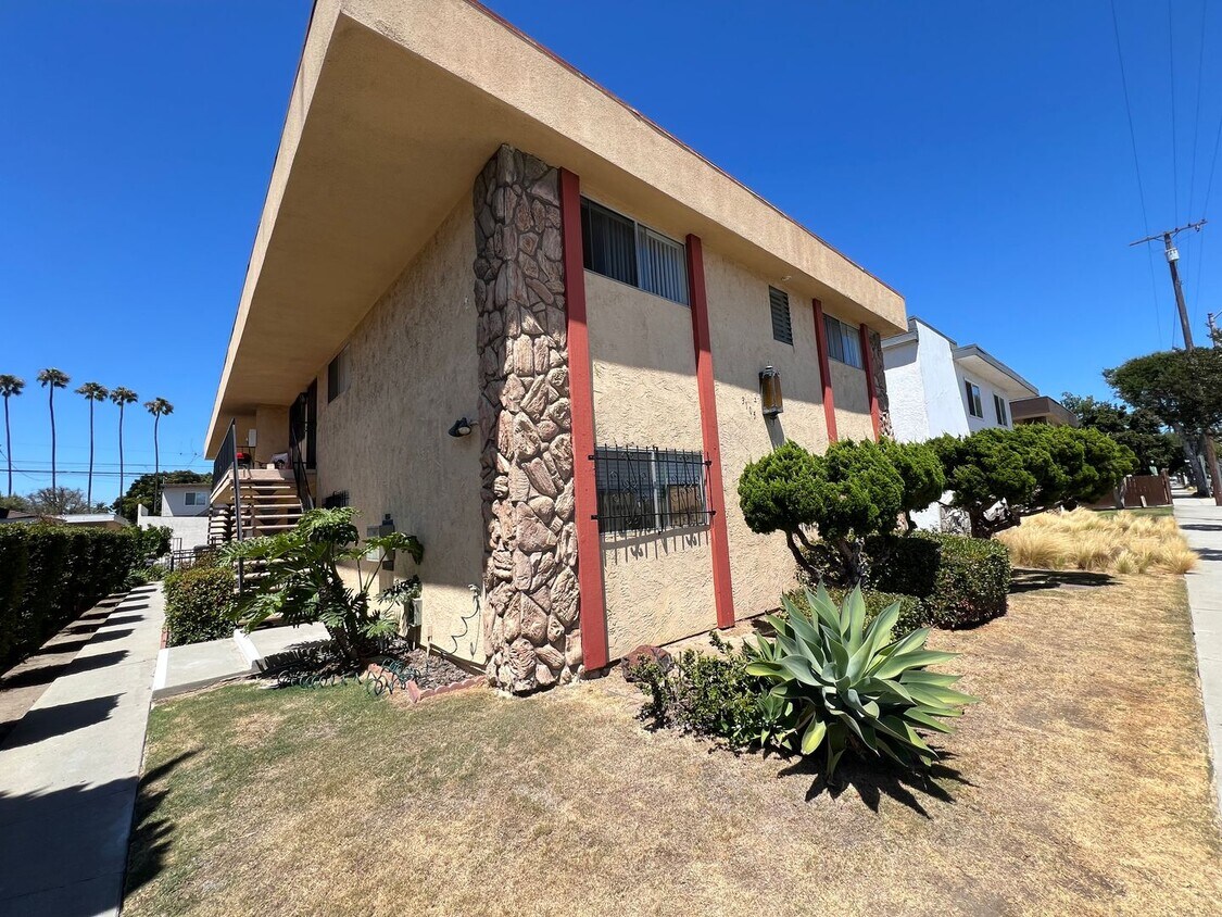 Foto principal - Beautiful First floor 3 bedroom Rose Park ...