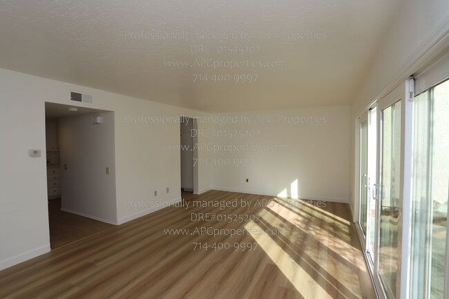 Building Photo - Newly Remodeled 3 Bedroom / 1.5 bathroom h...