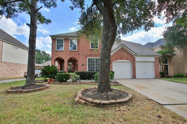 Foto del edificio - 16207 Waiting Spring Cir