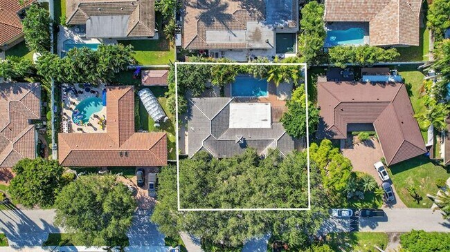 Foto del edificio - 2740 NE 34th St