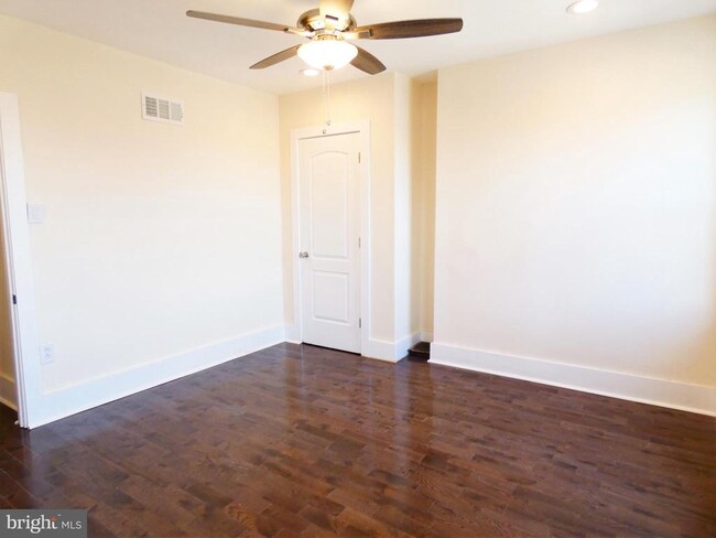 Foto del edificio - 422 N 31st St