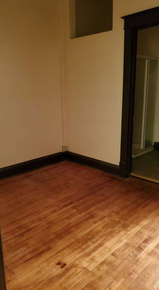 Foto del edificio - 115 E Kemp Ave