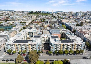 Building Photo - 2000 Post