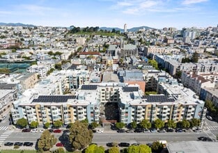 Building Photo - 2000 Post