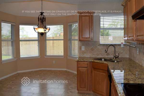 Building Photo - 1503 Coastline Ln