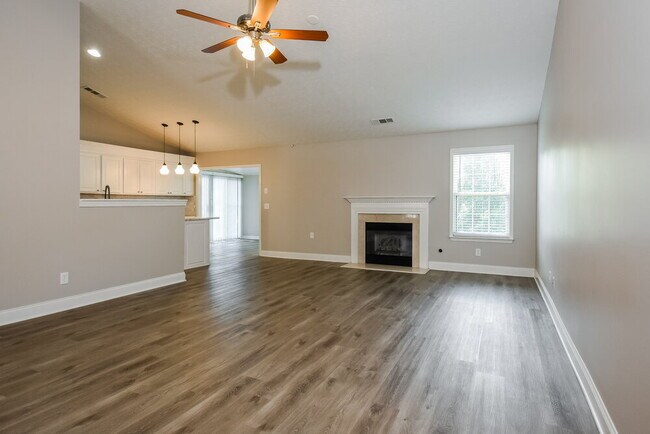 Foto del edificio - 3223 Deer Valley Dr NW