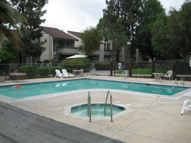 Foto del edificio - 8601 International Ave