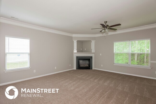 Foto del edificio - 12416 Oakton Hunt Dr