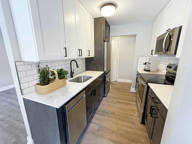 Foto del edificio - 5650 N Sheridan Rd