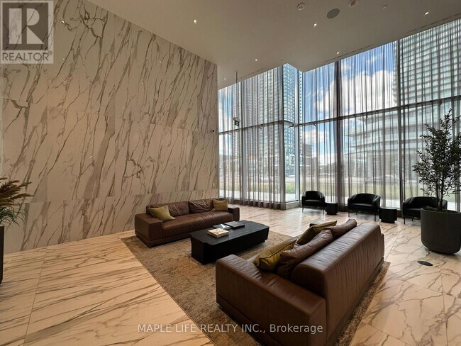 Photo du bâtiment - 448 Burnhamthorpe Rd W