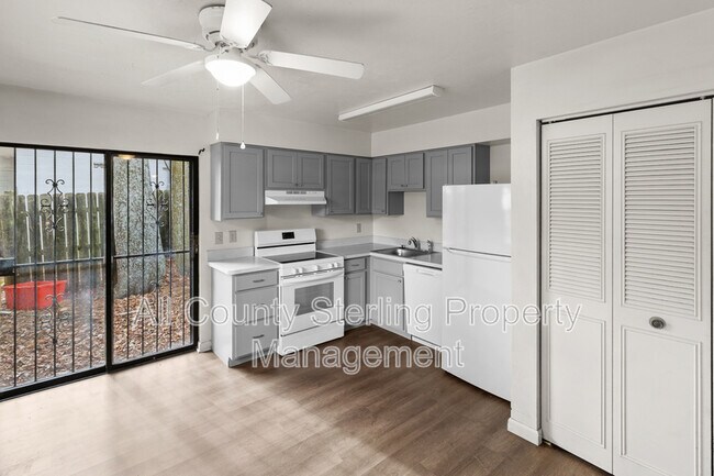 Foto del edificio - 1018 SW 60 Terrace