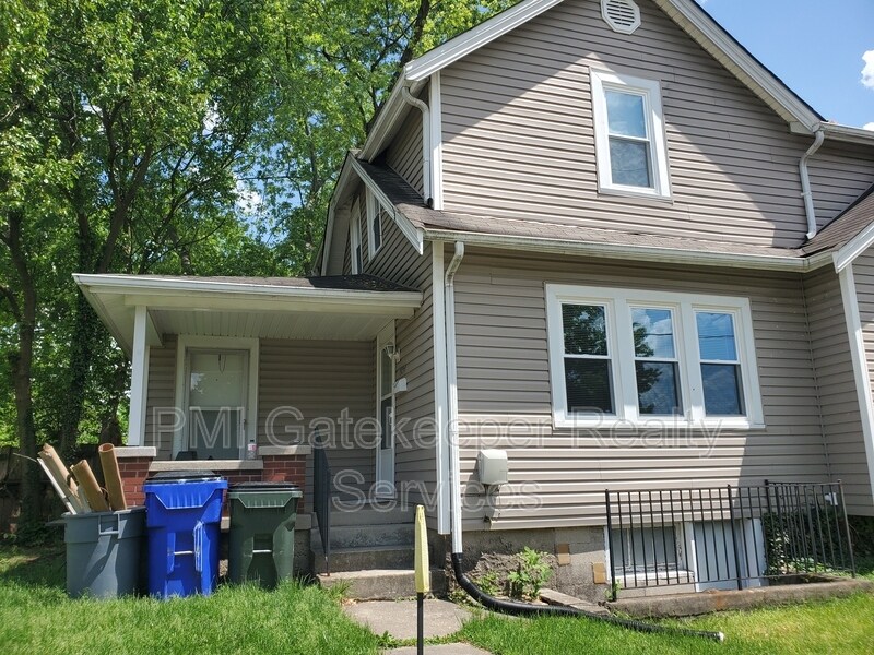 Primary Photo - 408 Corwin Ave