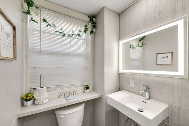 Foto del edificio - 4209 N 14th St