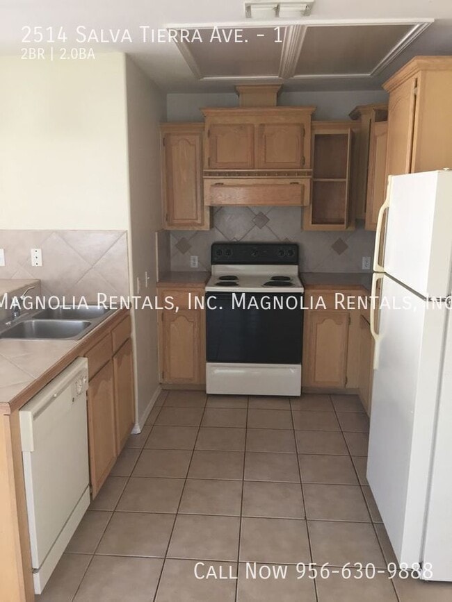 Building Photo - 2514 Salvatierra Ave