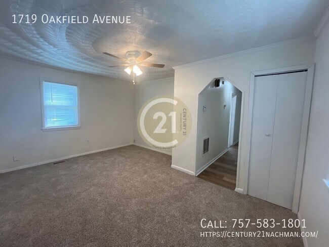 Foto del edificio - 1719 Oakfield Ave
