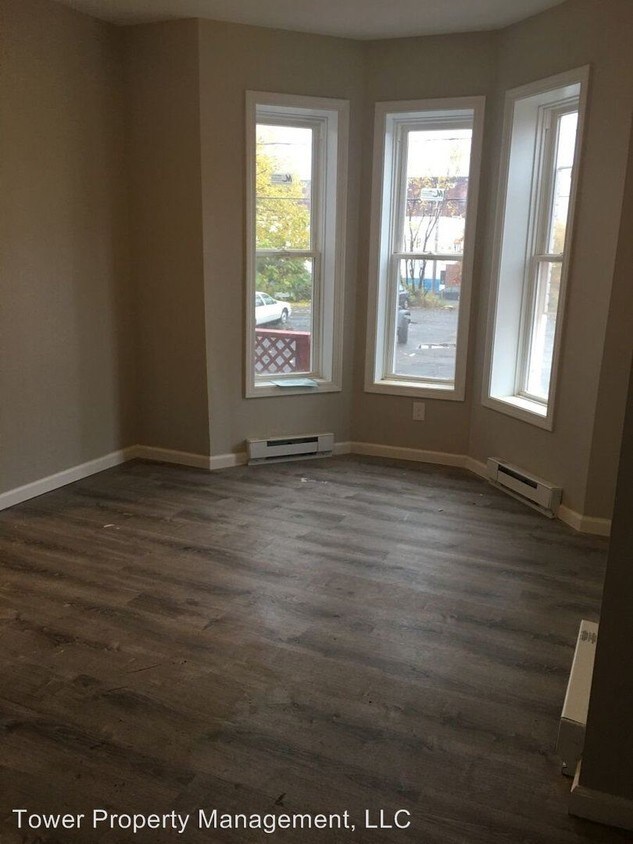 Primary Photo - 2 br, 1 bath House - 107 Newton Street
