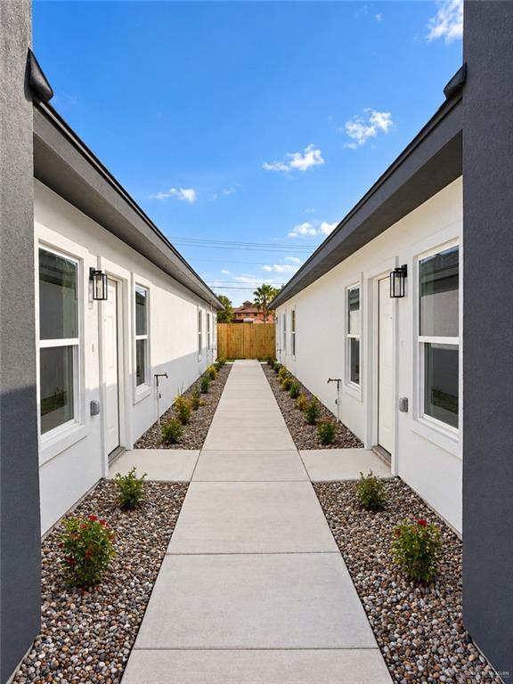 Foto del edificio - 3710 Hillview Ave
