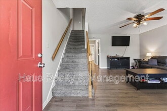 Building Photo - 114 Cunningham Pl