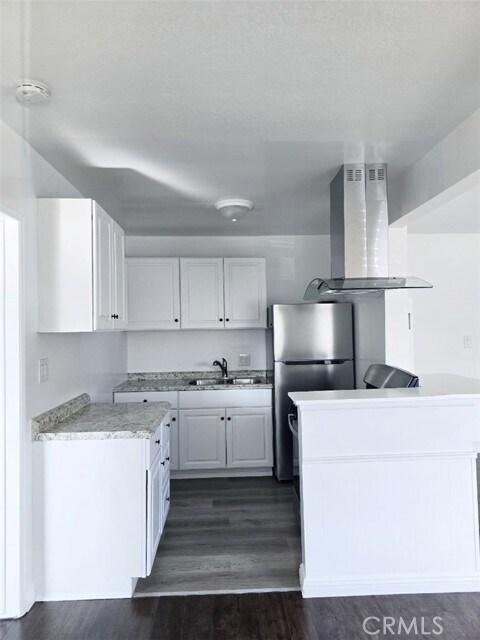 Foto del edificio - 1007 S Tamarack Dr