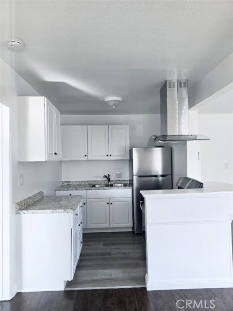 Building Photo - 1007 S Tamarack Dr