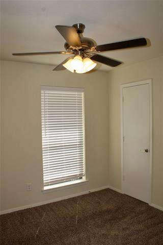 Building Photo - 3009 Osceola Dr
