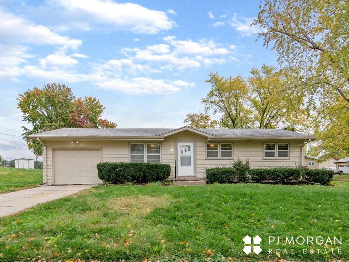 Foto principal - 1409 Thomas Dr