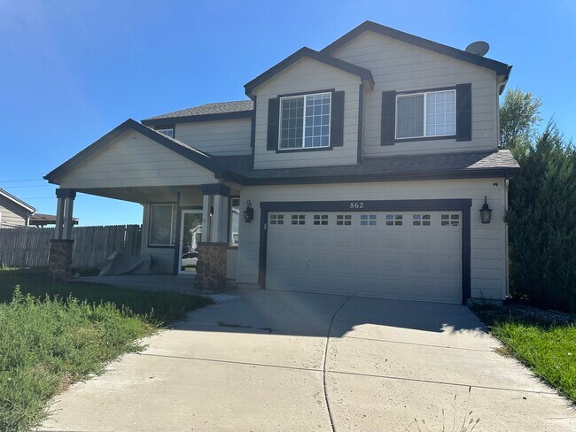 Foto del edificio - 862 Square Dance Ln