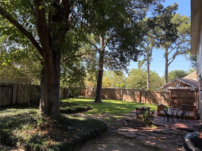 Building Photo - 7771 Springville Dr