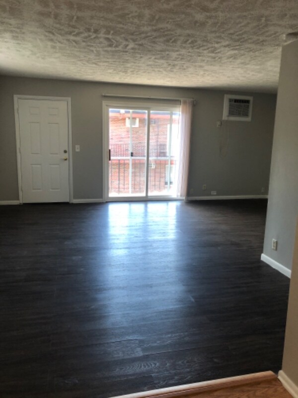 Foto del edificio - 4415 N 62nd St