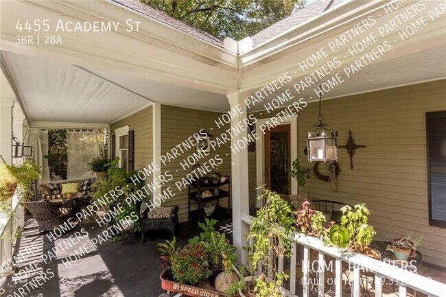 Building Photo - Rent to Own Historic Pool Home with $24,00...