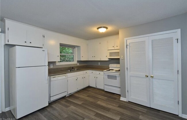 Photo - 1236 Fenimore St House