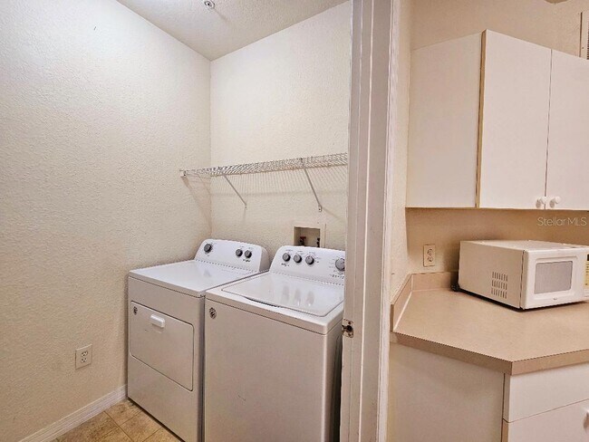 Foto del edificio - 3577 Conroy Rd