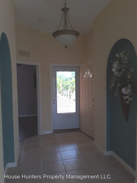 Building Photo - 4262 Vicenza Dr