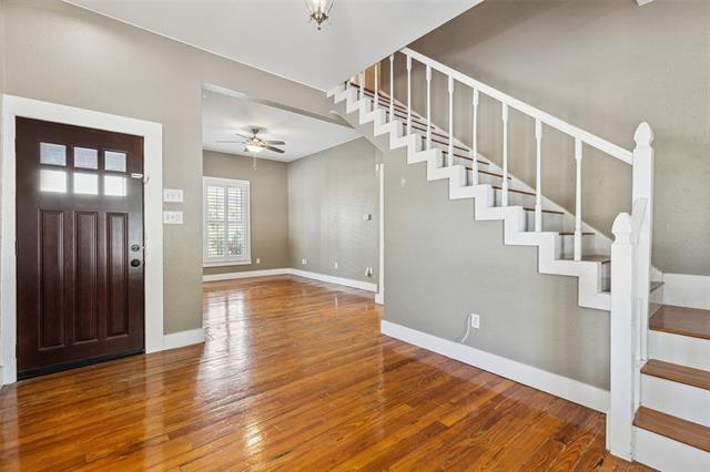 Building Photo - 316 S Winnetka Ave
