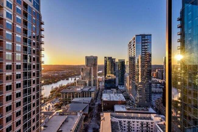 Foto del edificio - 200 Congress Ave