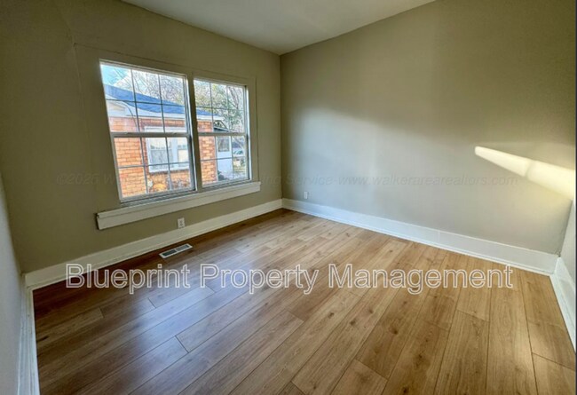 Foto del edificio - 1532 Bay Ave SW