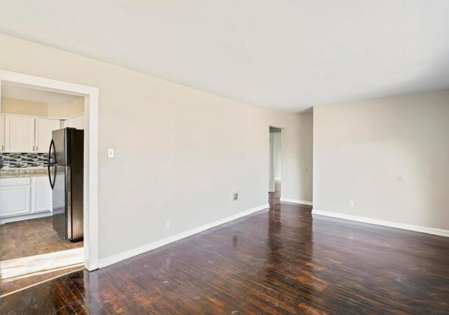 Building Photo - 6147 Shillington Ln