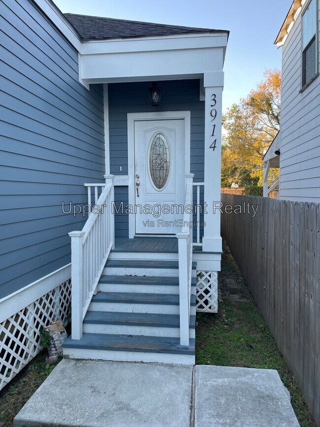 Foto del edificio - 3914 Hamilton St