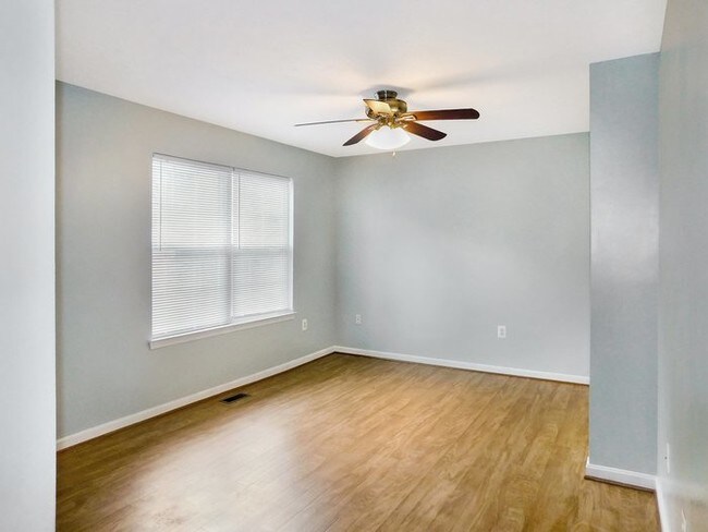 Foto del edificio - 10324 Cassidy Ct