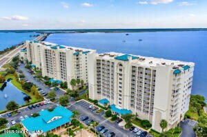 Building Photo - 3 Indian River Ave