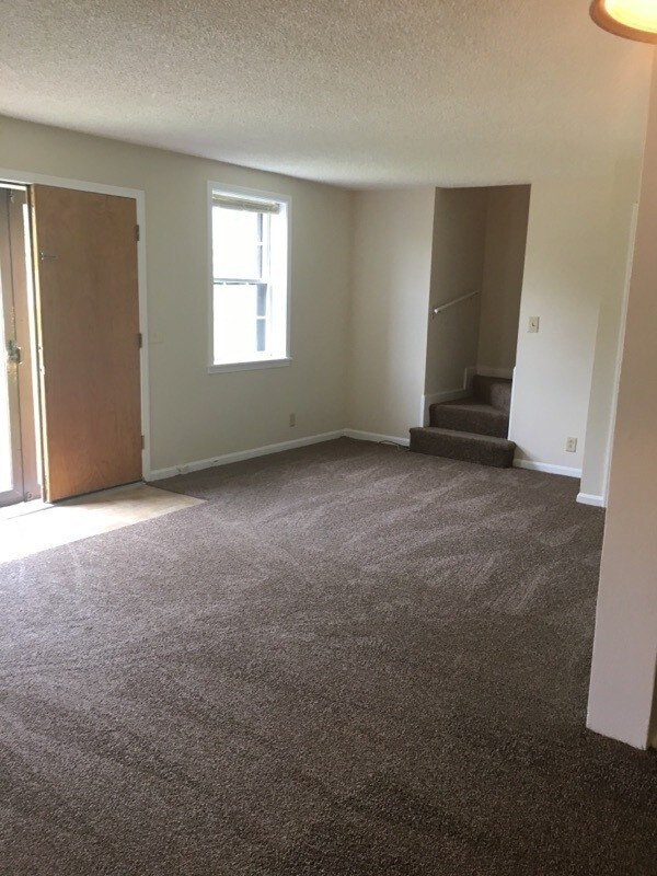 Foto del edificio - Spacious 2 Bedroom