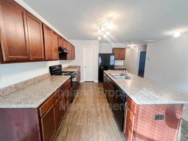 Foto del edificio - 1417 Demila Dr